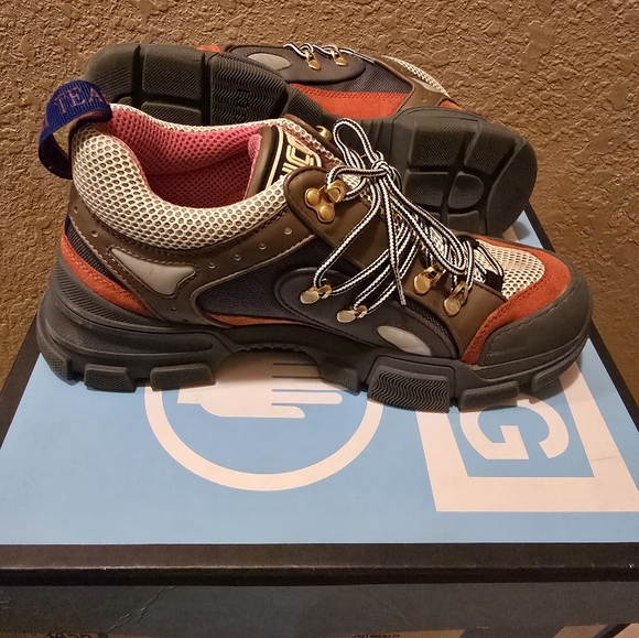 Gucci Flashtrek Sneakers - Picture 4 of 6